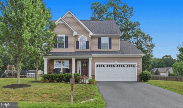 48 TROUT RIVER TER, Falling Waters, WV 25419