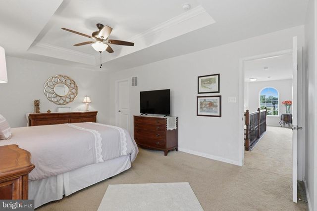 48 TROUT RIVER TER, Falling Waters, WV 25419