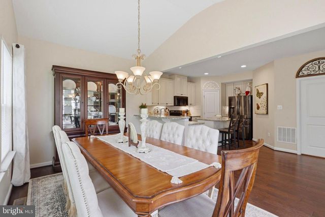48 TROUT RIVER TER, Falling Waters, WV 25419