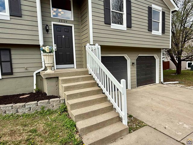 33124 W 87th Terr, De Soto, KS 66018