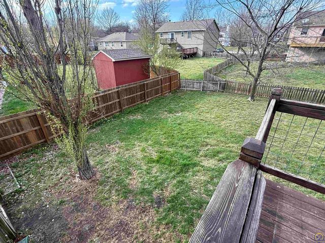 33124 W 87th Terr, De Soto, KS 66018