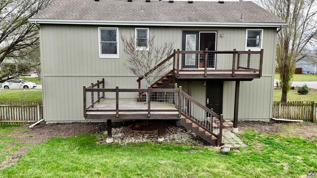 33124 W 87th Terr, De Soto, KS 66018