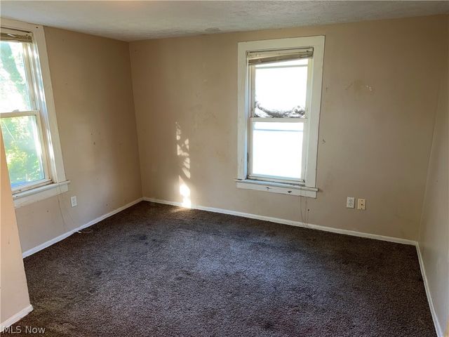1218 Mcintosh Avenue, Akron, OH 44314