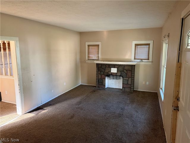 1218 Mcintosh Avenue, Akron, OH 44314