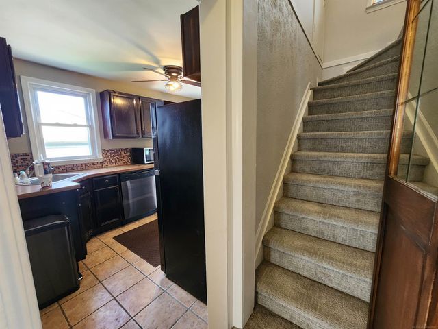 33988 Currier Street, Wayne, MI 48184
