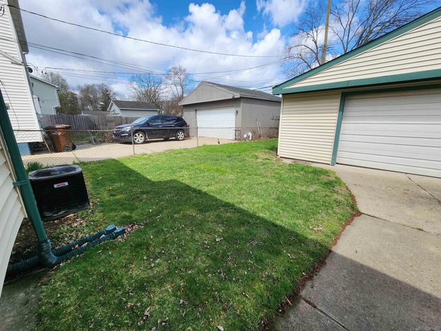 33988 Currier Street, Wayne, MI 48184