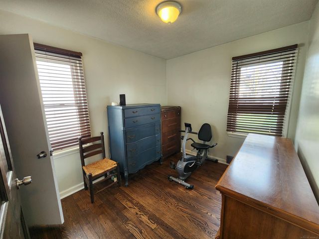 33988 Currier Street, Wayne, MI 48184