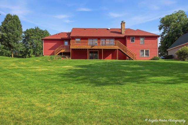 167 Burning Bush Trail, Crystal Lake, IL 60012