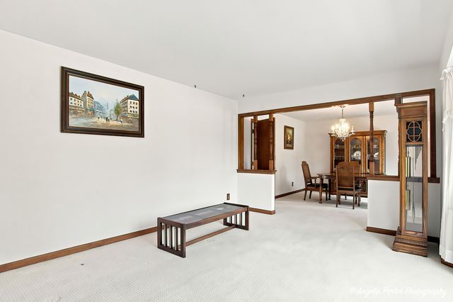 167 Burning Bush Trail, Crystal Lake, IL 60012