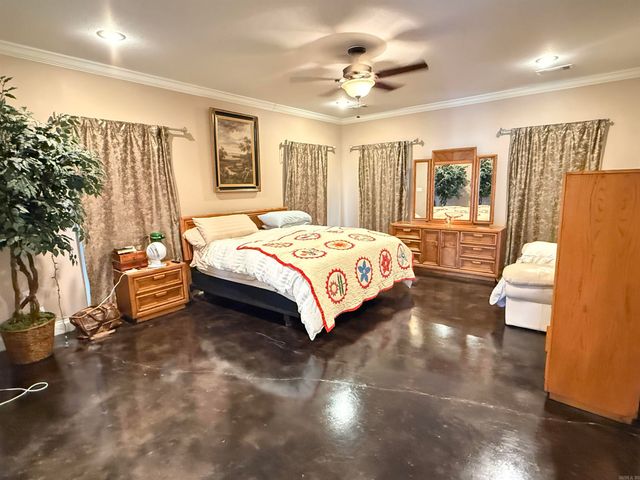 4920 Winged Foot, Jonesboro, AR 72405