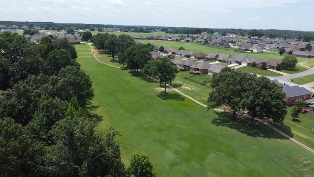 4920 Winged Foot, Jonesboro, AR 72405