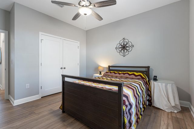 10 Lucky Lane, Mary Esther, FL 32569