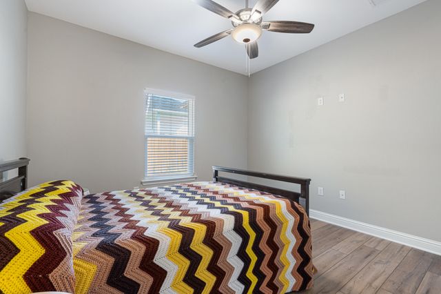 10 Lucky Lane, Mary Esther, FL 32569