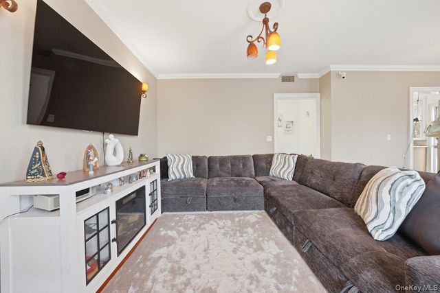 164 aka 166 Crescent Place, Yonkers, NY 10704
