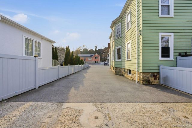 164 aka 166 Crescent Place, Yonkers, NY 10704