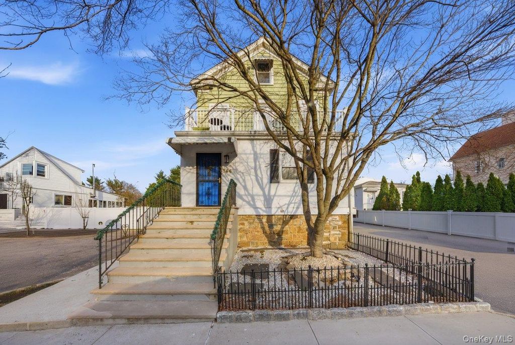 164 aka 166 Crescent Place, Yonkers, NY 10704
