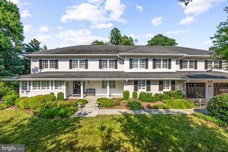 509 N QUAKER LN, Alexandria, VA 22304