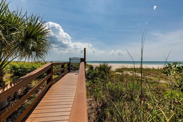 1560 GULF BOULEVARD 1101, Clearwater Beach, FL 33767