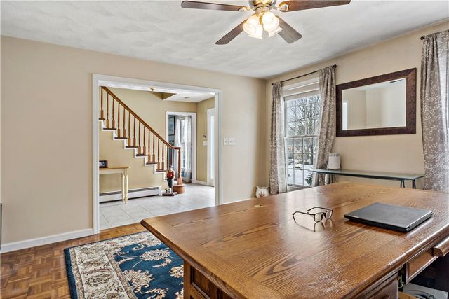 32 Starr Drive W, Narragansett, RI 02882