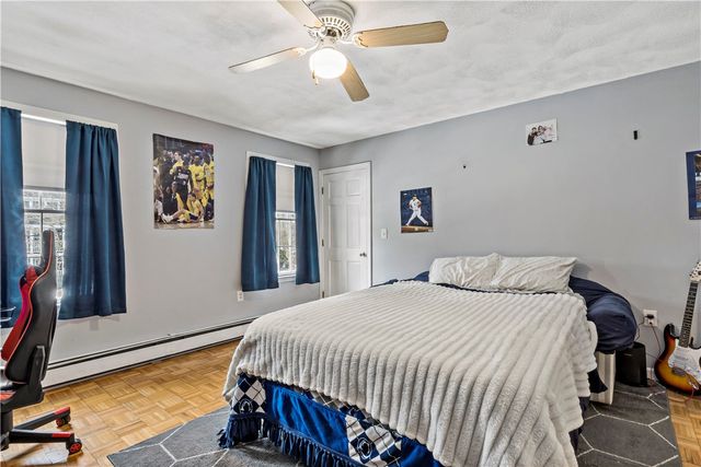 32 Starr Drive W, Narragansett, RI 02882