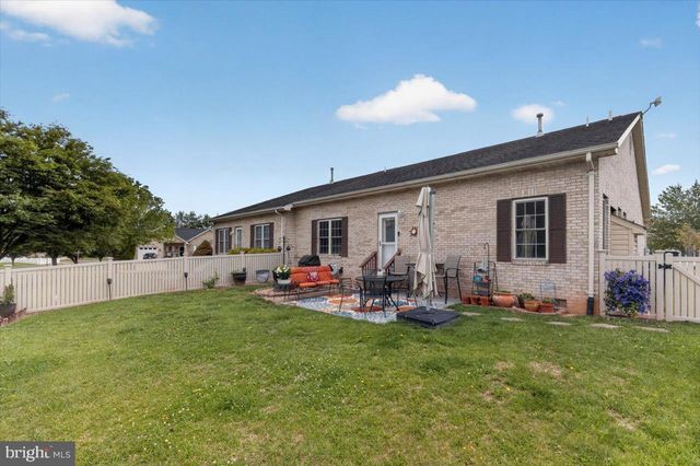 1222 WHITE ROCK CT, Woodstock, VA 22664