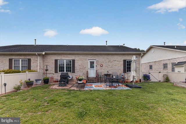1222 WHITE ROCK CT, Woodstock, VA 22664