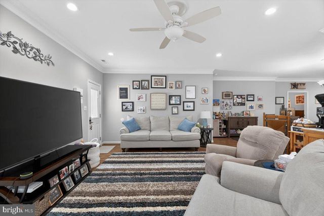 1222 WHITE ROCK CT, Woodstock, VA 22664