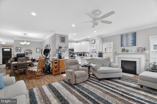 1222 WHITE ROCK CT, Woodstock, VA 22664
