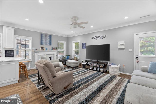 1222 WHITE ROCK CT, Woodstock, VA 22664