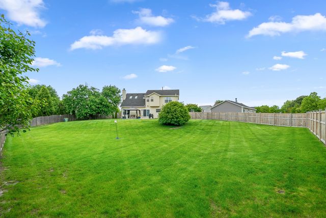 609 Plymouth Court, Oswego, IL 60543