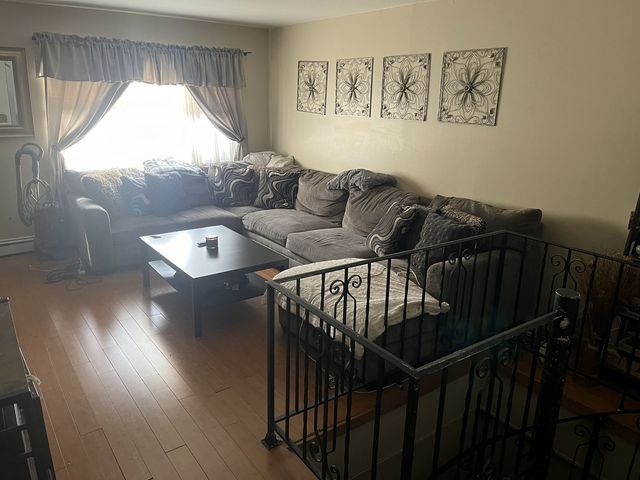 8637 1/2 W FOSTER Avenue 1B, Chicago, IL 60656