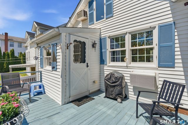 29 Warwick Street, Middletown, CT 06457