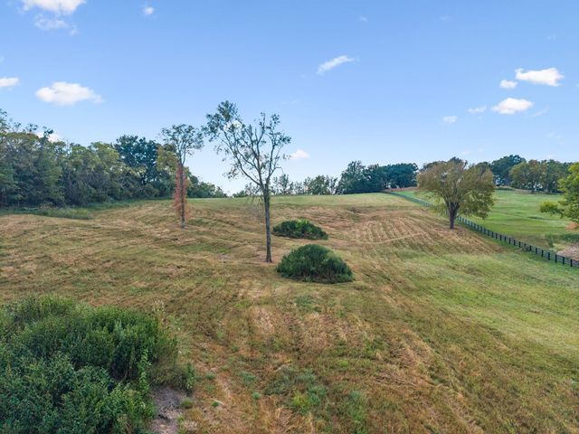 1025 Tulloss Rd, Franklin, TN 37067
