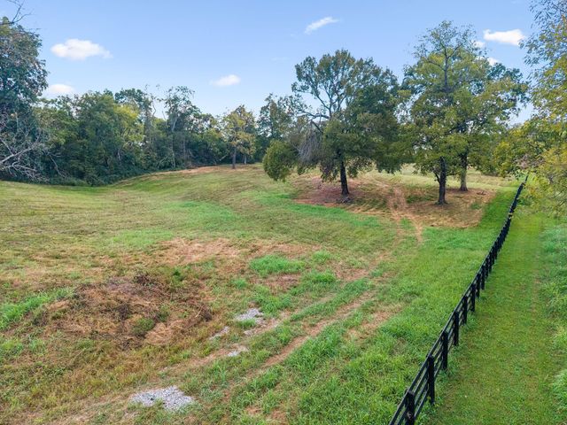 1025 Tulloss Rd, Franklin, TN 37067