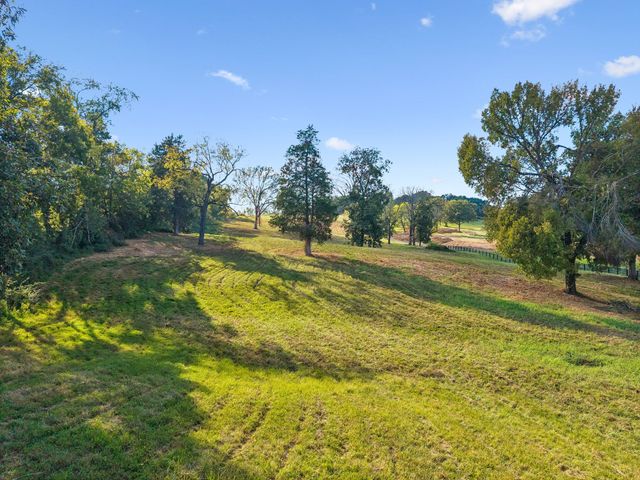 1025 Tulloss Rd, Franklin, TN 37067