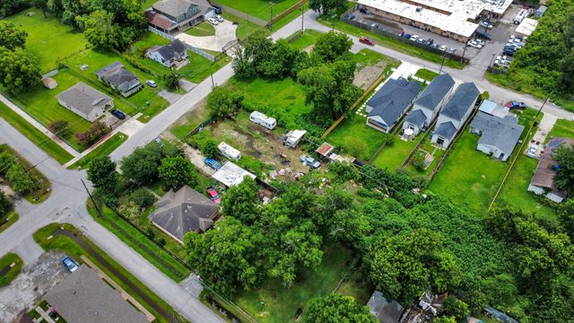 4331 Denmark Street, Houston, TX 77016
