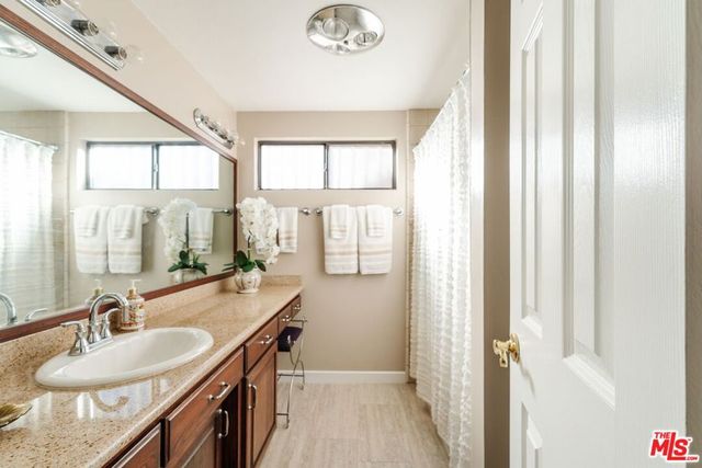 4837 Round Top Drive, Los Angeles, CA 90065