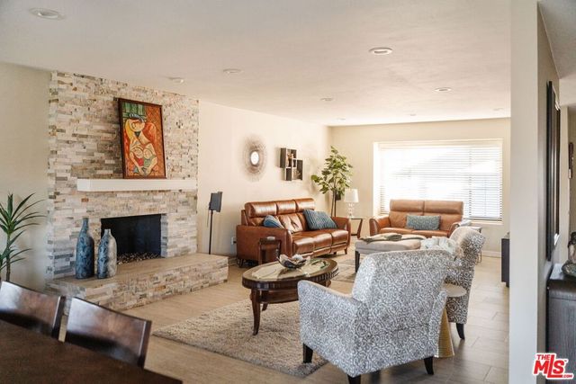 4837 Round Top Drive, Los Angeles, CA 90065