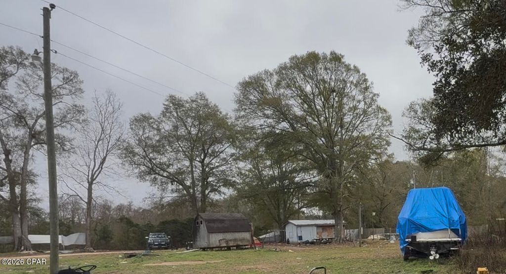 1790 Rosewood Drive, Chipley, FL 32428