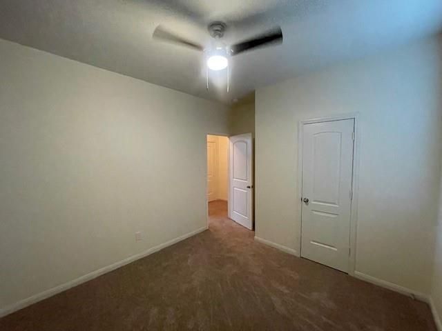 8739 Leclaire Meadow Drive, Humble, TX 77338