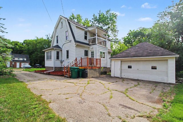 35229 Atlas Street, Romulus, MI 48174