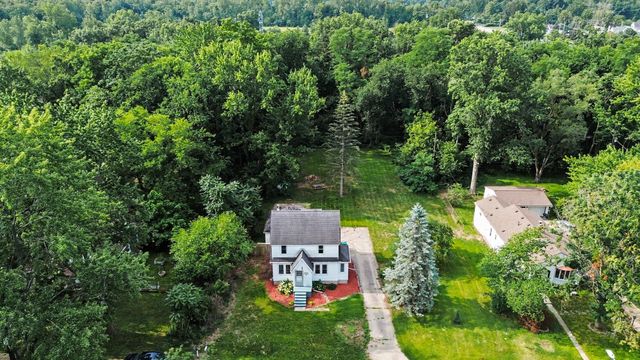 35229 Atlas Street, Romulus, MI 48174