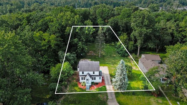 35229 Atlas Street, Romulus, MI 48174