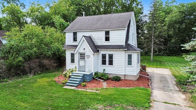 35229 Atlas Street, Romulus, MI 48174