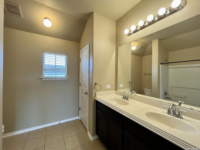 5442 Sunlit Brook, San Antonio, TX 78240