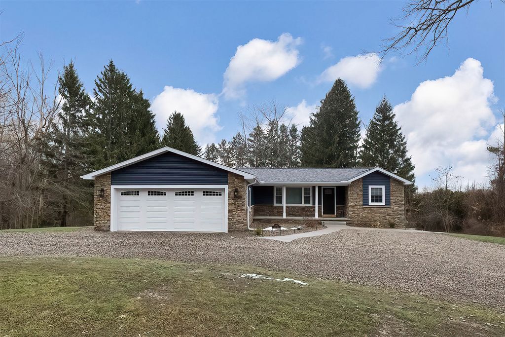 6062 GRUBB Road, Erie, PA 16506