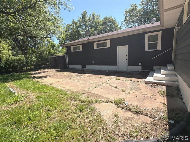 10132 Tamworth Drive, Dellwood, MO 63136
