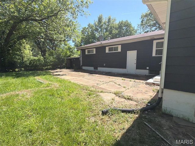 10132 Tamworth Drive, Dellwood, MO 63136