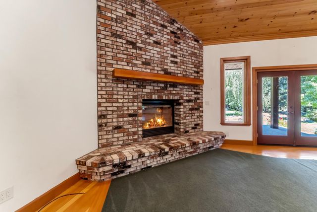 683 Stewart Rd, Yuba City, CA 95991