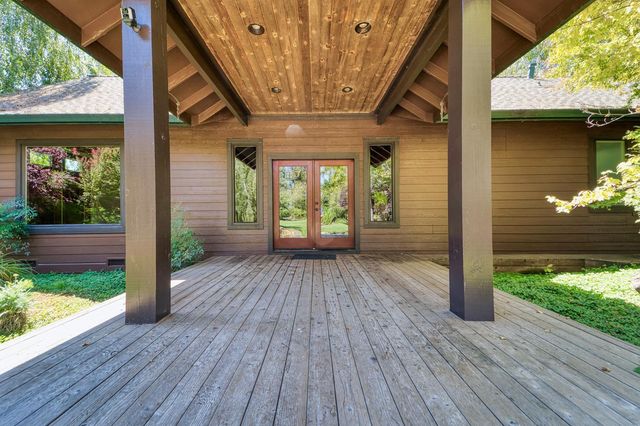 683 Stewart Rd, Yuba City, CA 95991